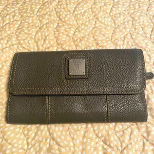 Tignanello Olive Green Leather Clutch Wallet